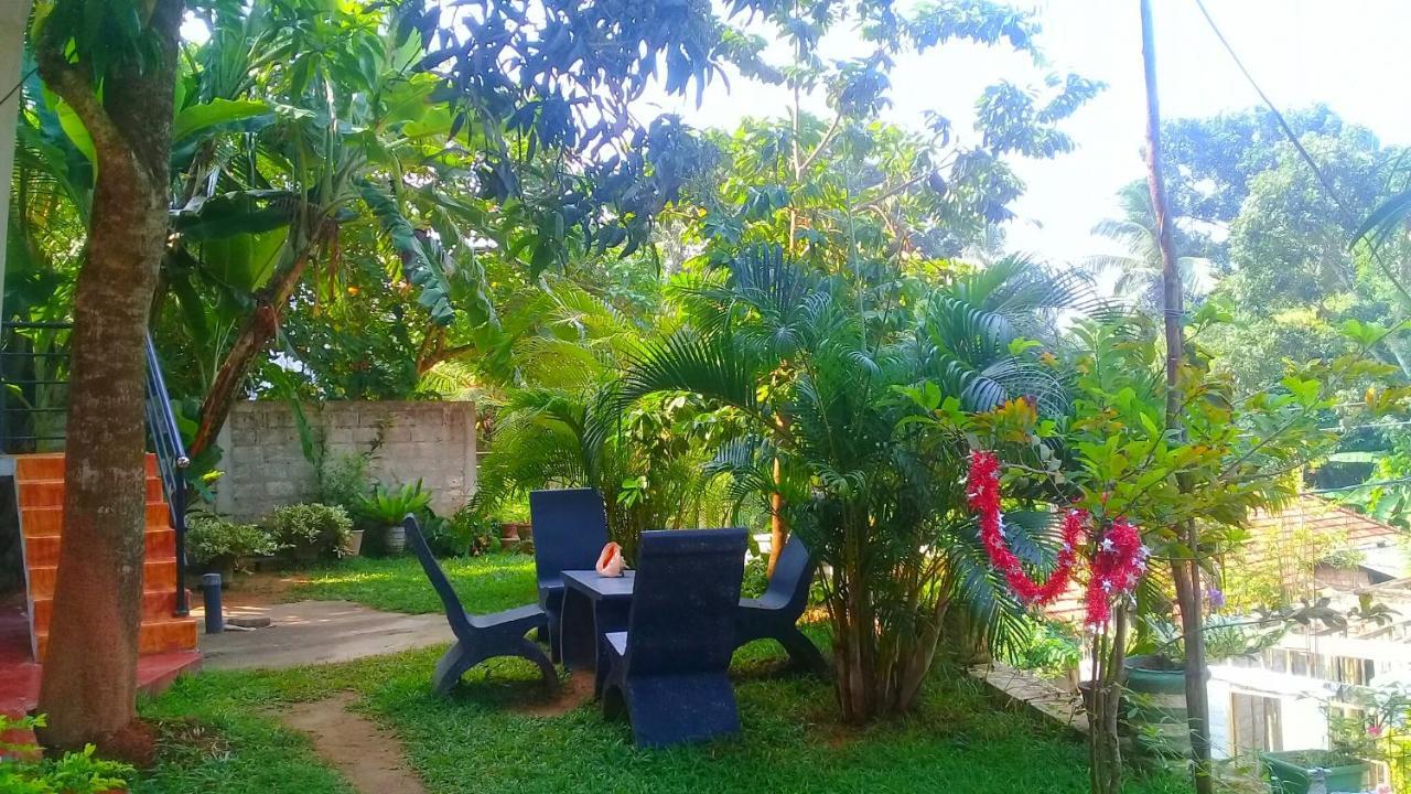Mountain Heaven Inn Mirissa Ngoại thất bức ảnh