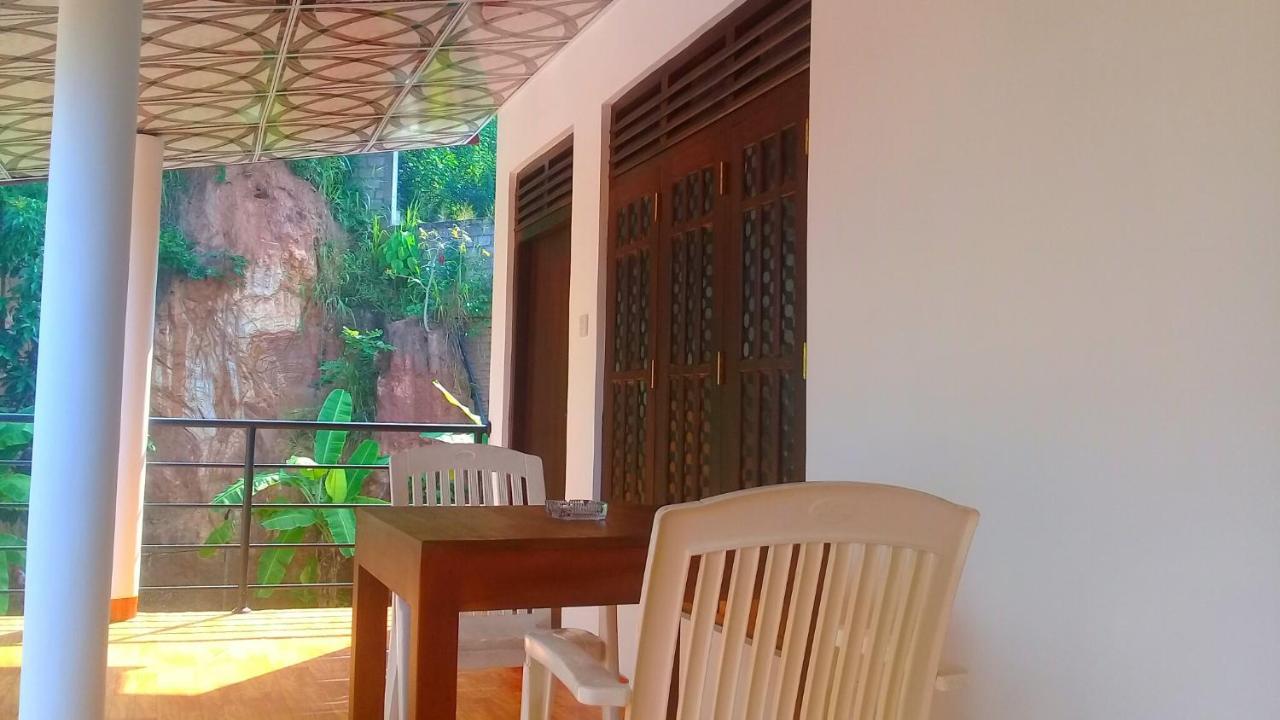 Mountain Heaven Inn Mirissa Ngoại thất bức ảnh